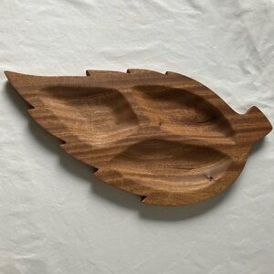 tray wood leaf shape large serving 3 compartments catch-all wooden retro 70s